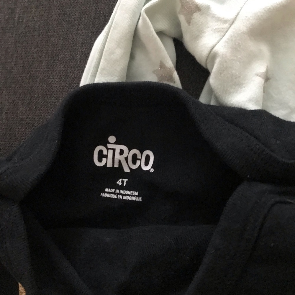 Long sleeve bundle - Picture 3 of 3